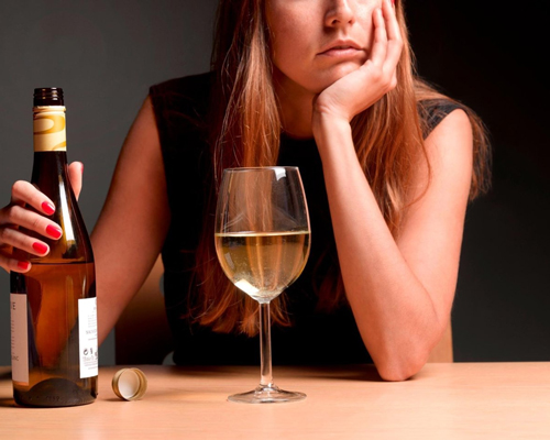 Анонимное лечение женского алкоголизма в Дубовке